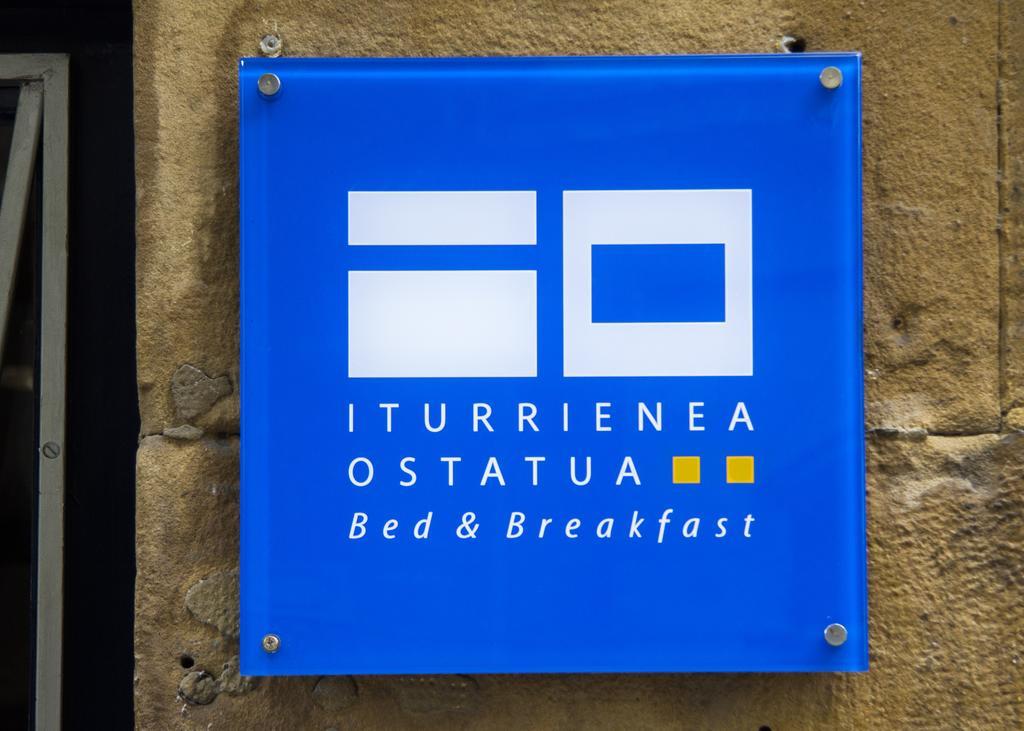 Iturrienea Ostatua Hotel Bilbao Bagian luar foto